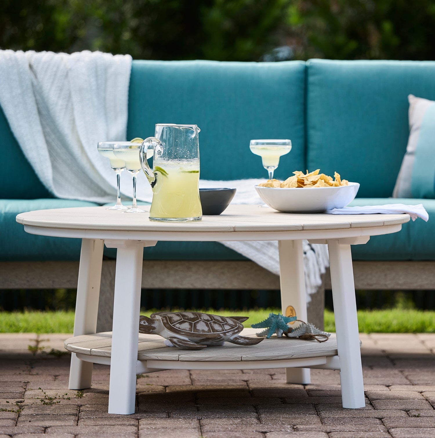 LuxCraft Deluxe Conversation Table